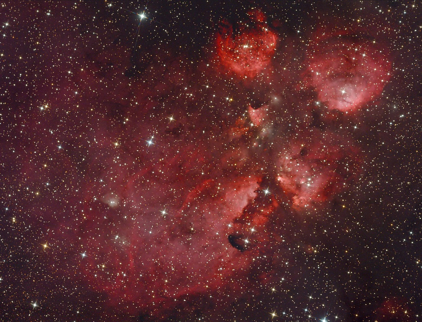 NGC 6334 Tóth Gábor 25 cm-es Newton távcsővel készült fotóján.