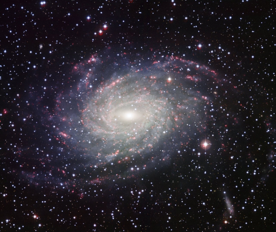 Photo of NGC 6744 with the MPG/ESO 2.2m telescope and the Wide Field Imager camera.